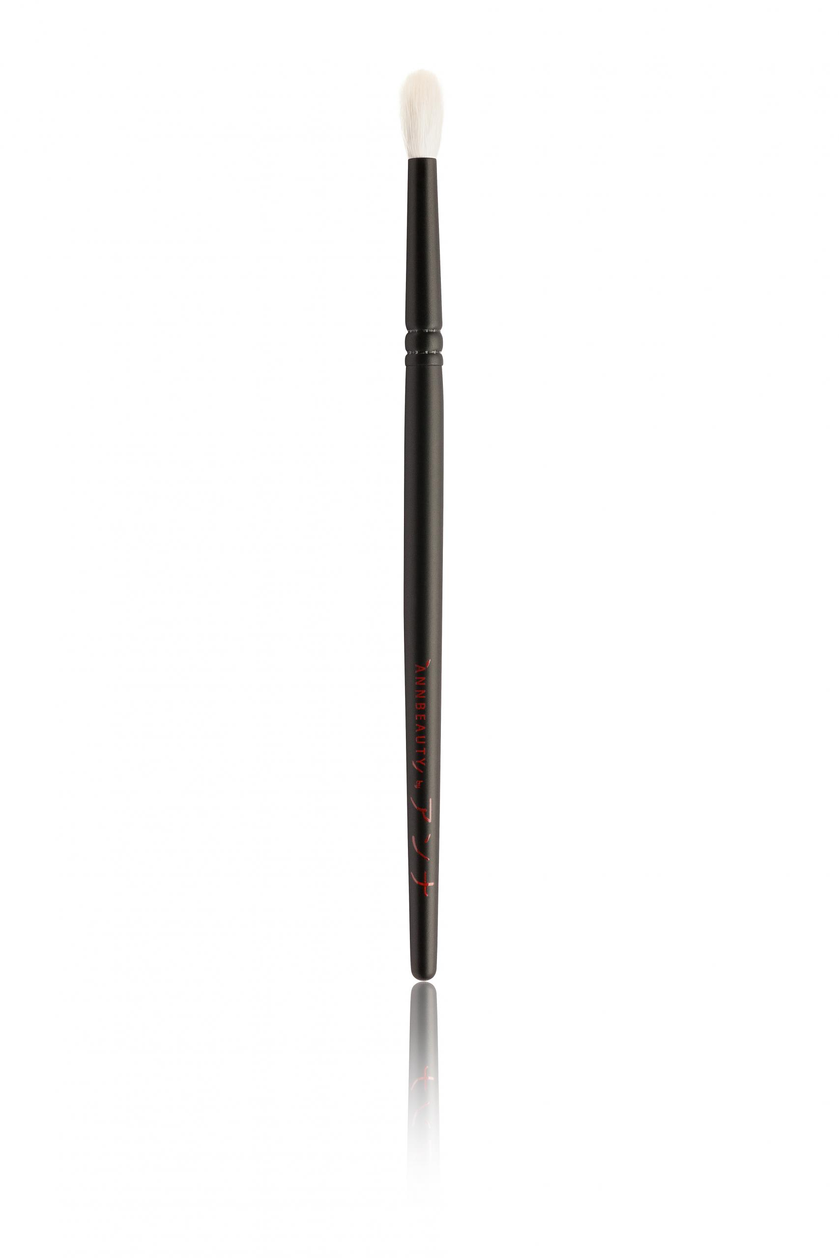 Кисть для теней Annbeauty S8